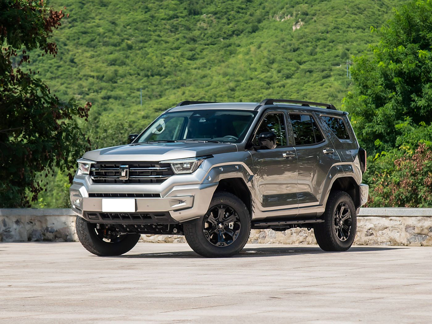 Tank 400 PHEV Diesel Front Grille - Off-road SUV