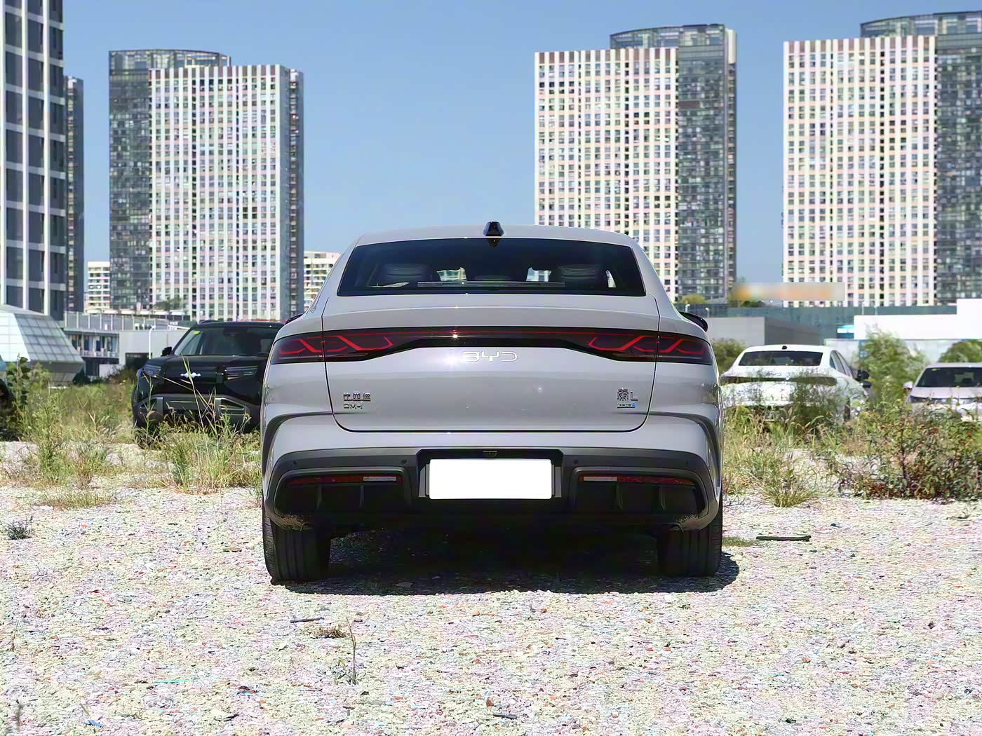 BYD QinL DM-i Rear Design - PHEV Sedan