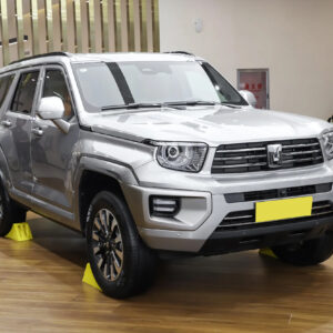 Tank 700 Front Details - PHEV Technology