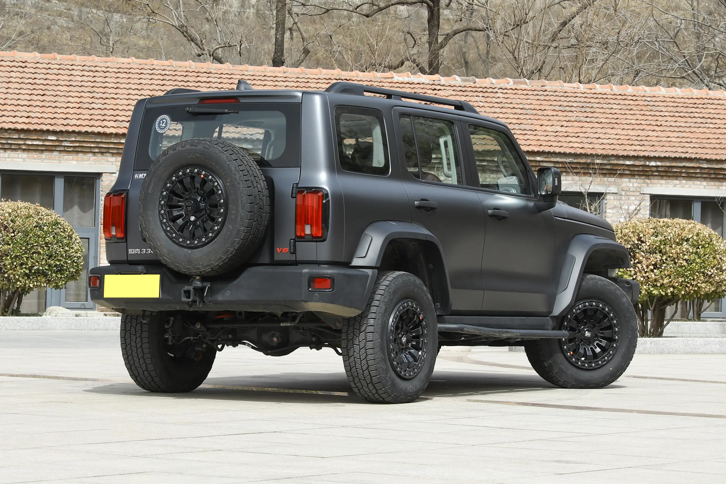 Tank 300 Rear Quarter - Petrol/Diesel/PHEV Model