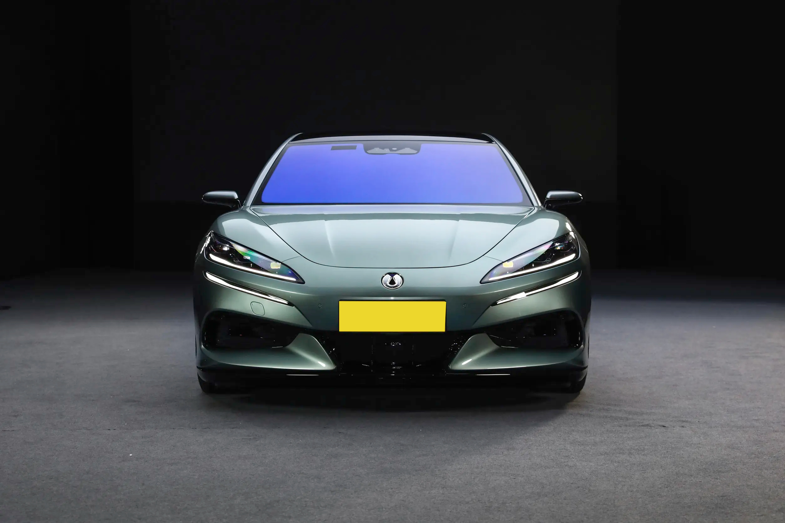 BYD Denza Z9GT Front Design - Shooting Brake EV