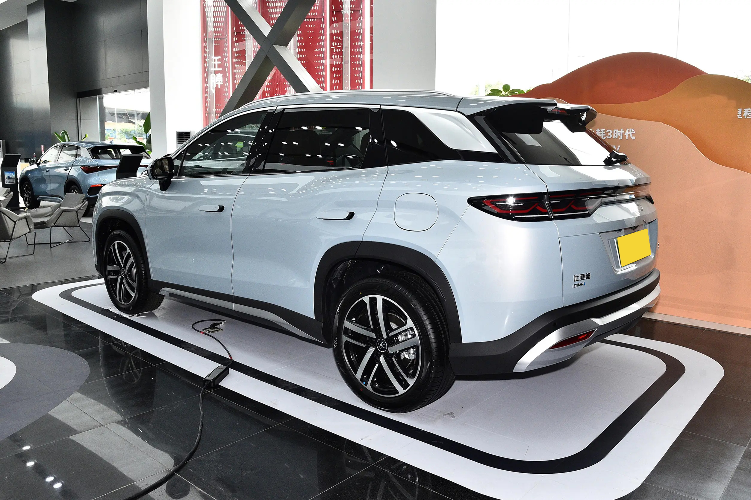 BYD SongL DM-i Rear Quarter - Sporty SUV Stance