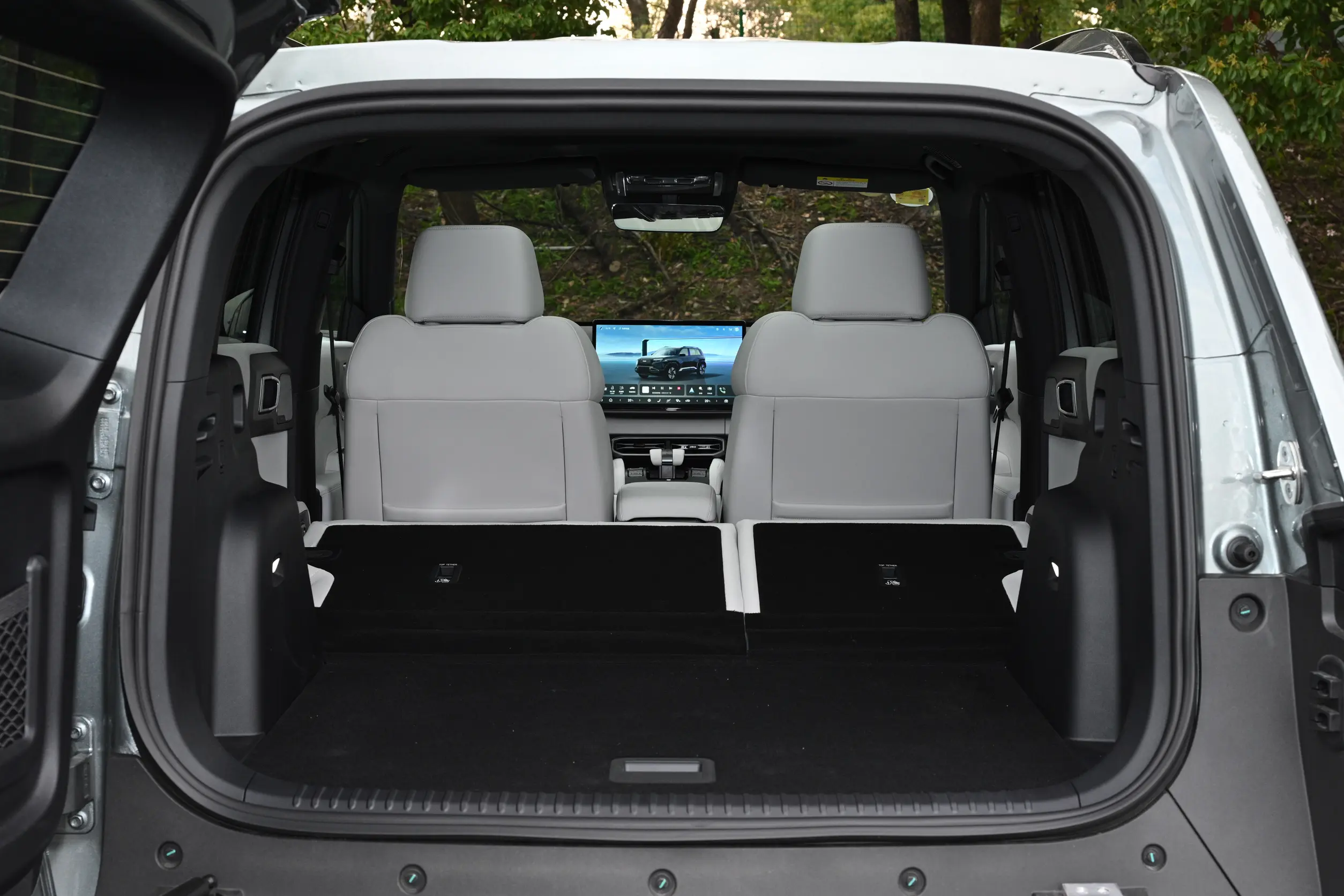 BYD Formula Leopard TAI3 premium leather seats