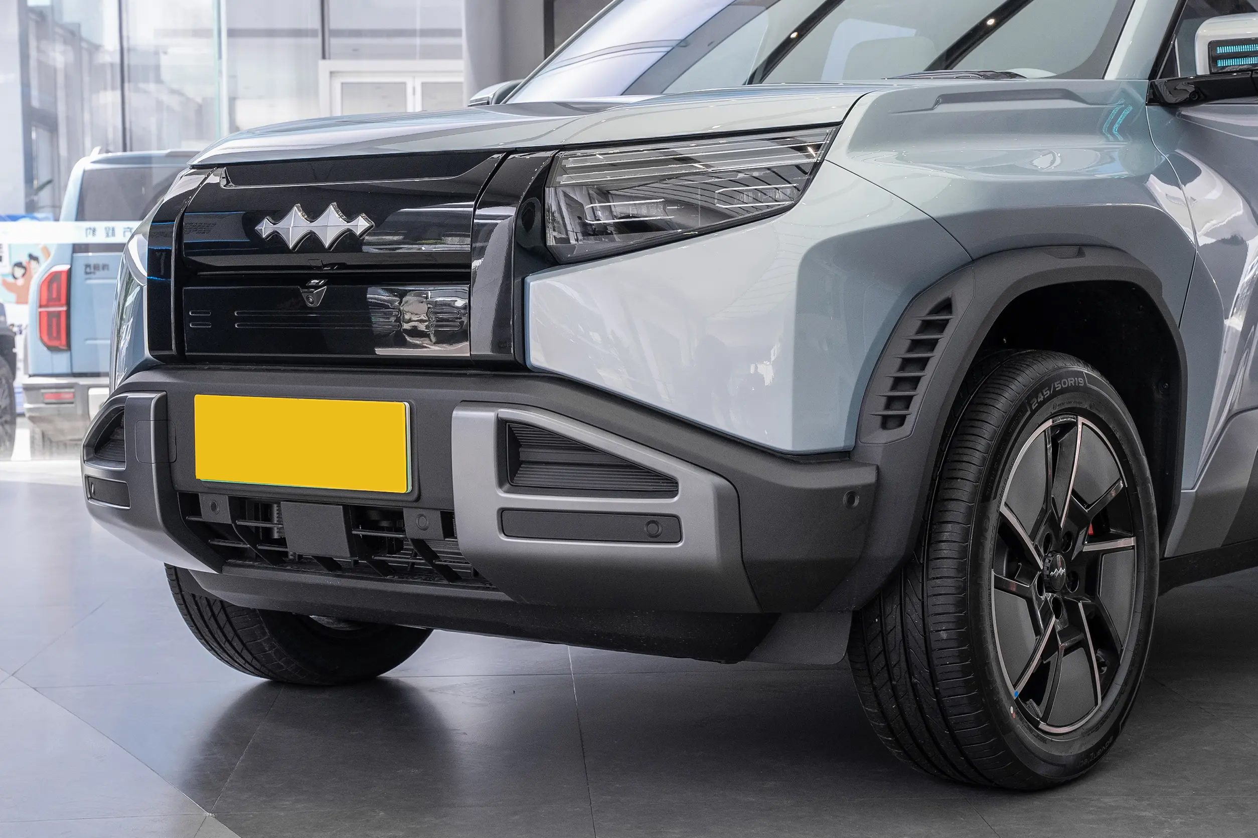 BYD Formula Leopard TAI3 LED headlight design,closed front grille