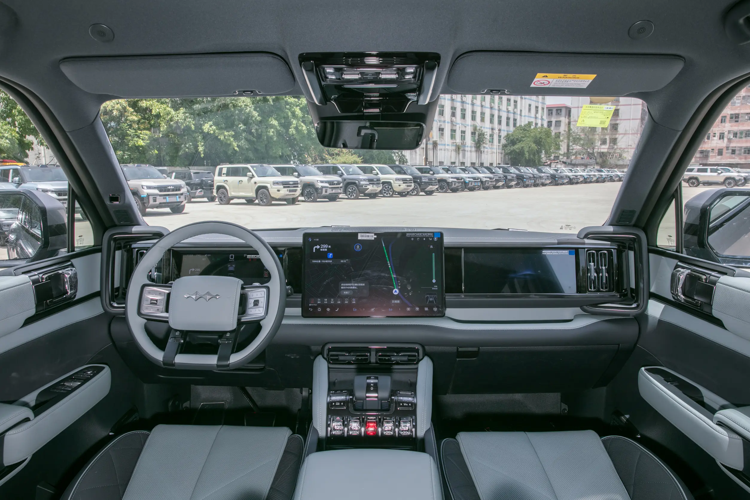 BYD cars BYD Formula Leopard 5 / DENZA B5 PHEV SUVs ready for bulk export, left-hand-drive, Euro 6 & GCC specs, 1,200 km range, 31-inch wading, port loading background