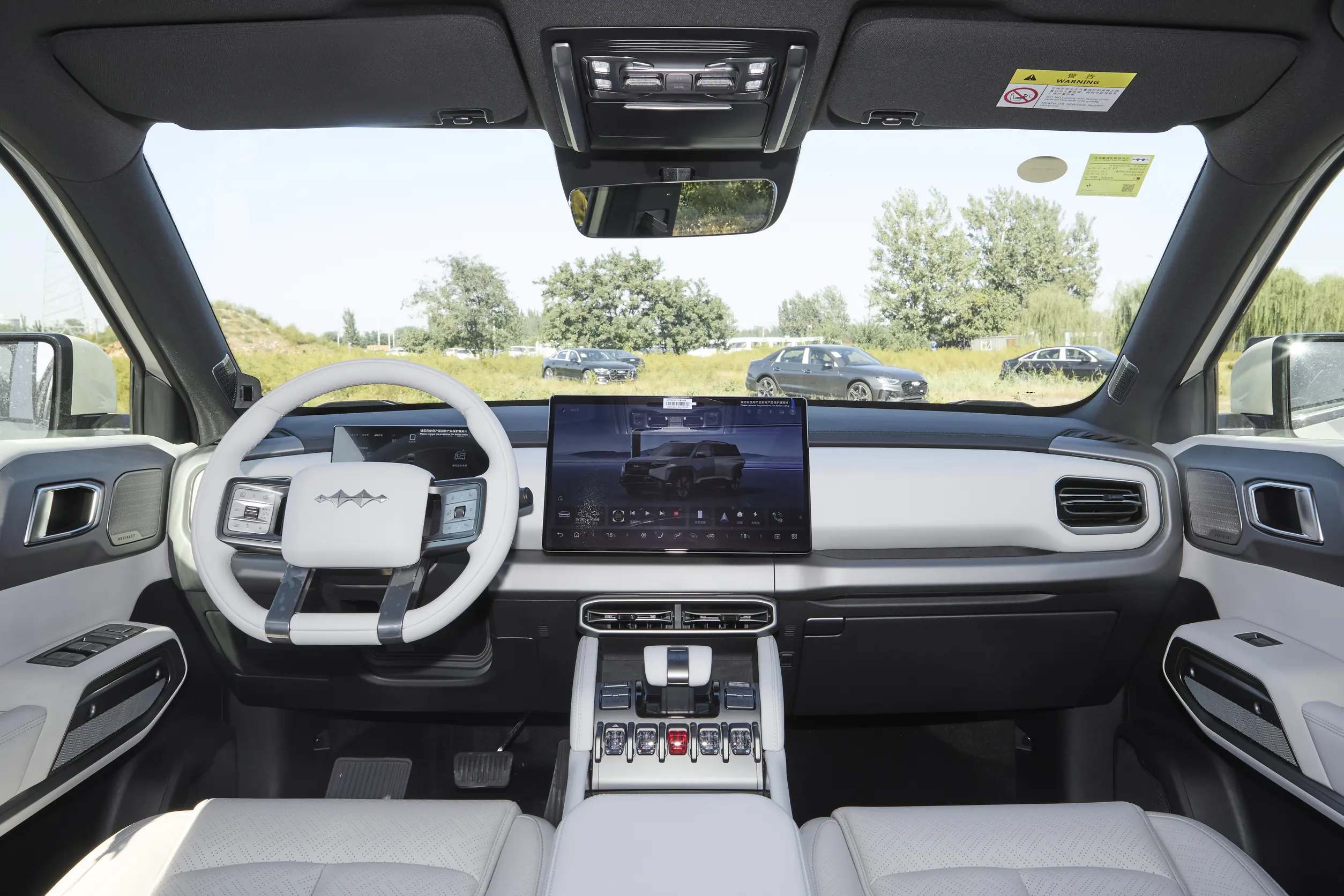 BYD Formula Leopard TAI3 sporty electric SUV side angle