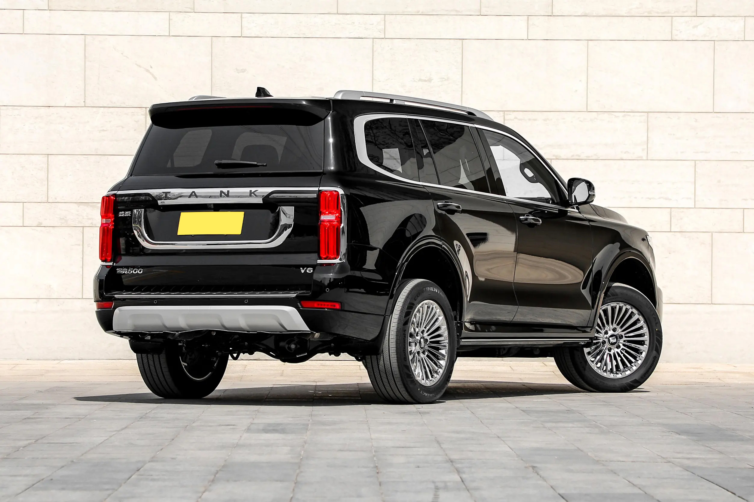 Tank 500 Side Details - Executive SUV