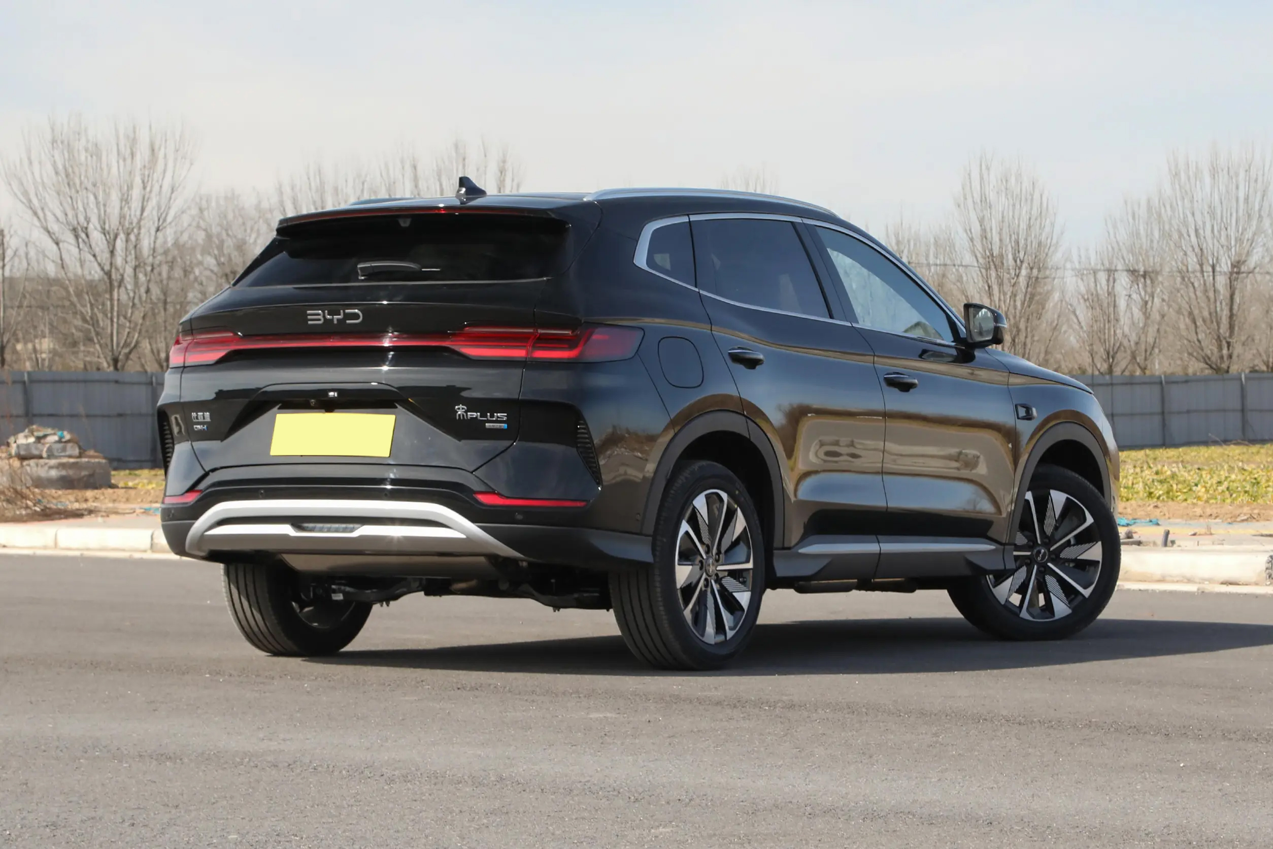 BYD Seal U DM Side Contour - Electric Hybrid SUV