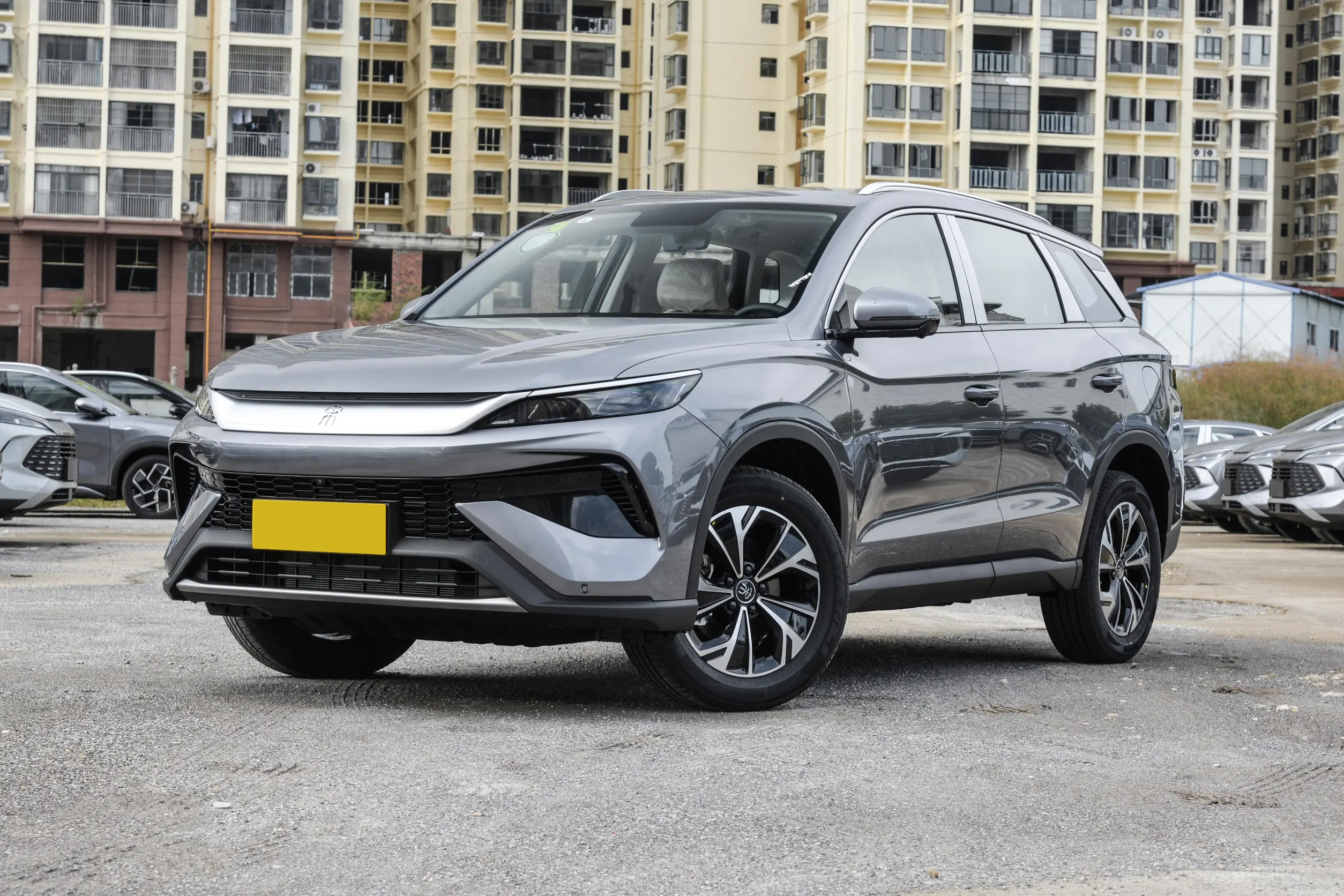 BYD Song Pro DM-i dynamic exterior design