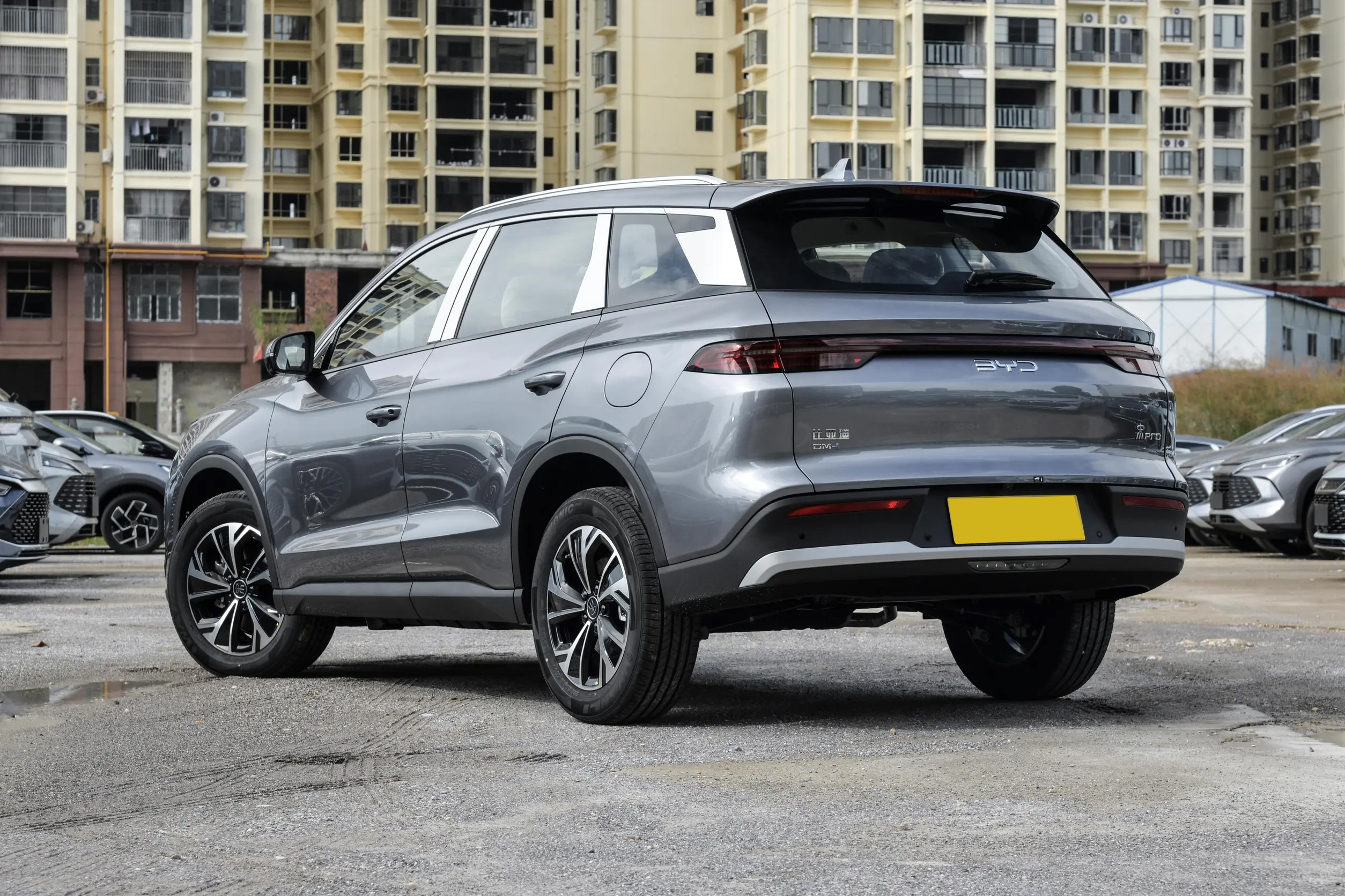 byd song pro dmi side angle