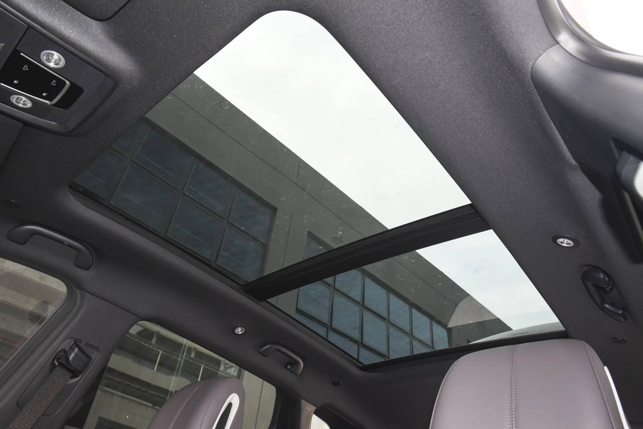 BYD Seal U DM Cabin Space - Comfortable Sedan Interior