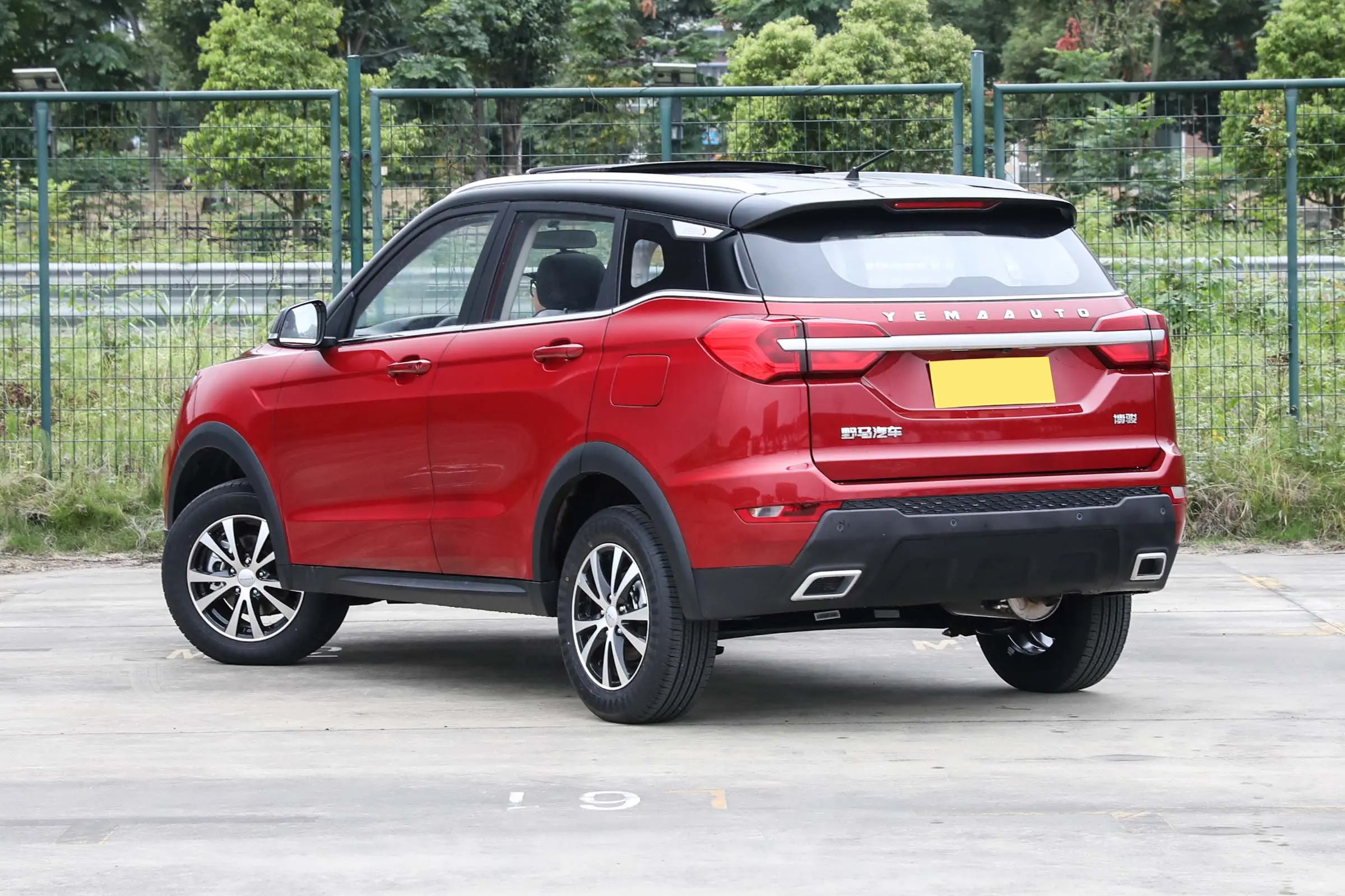 YEMA Bojun Compact SUV - BYD Cars Functional Design