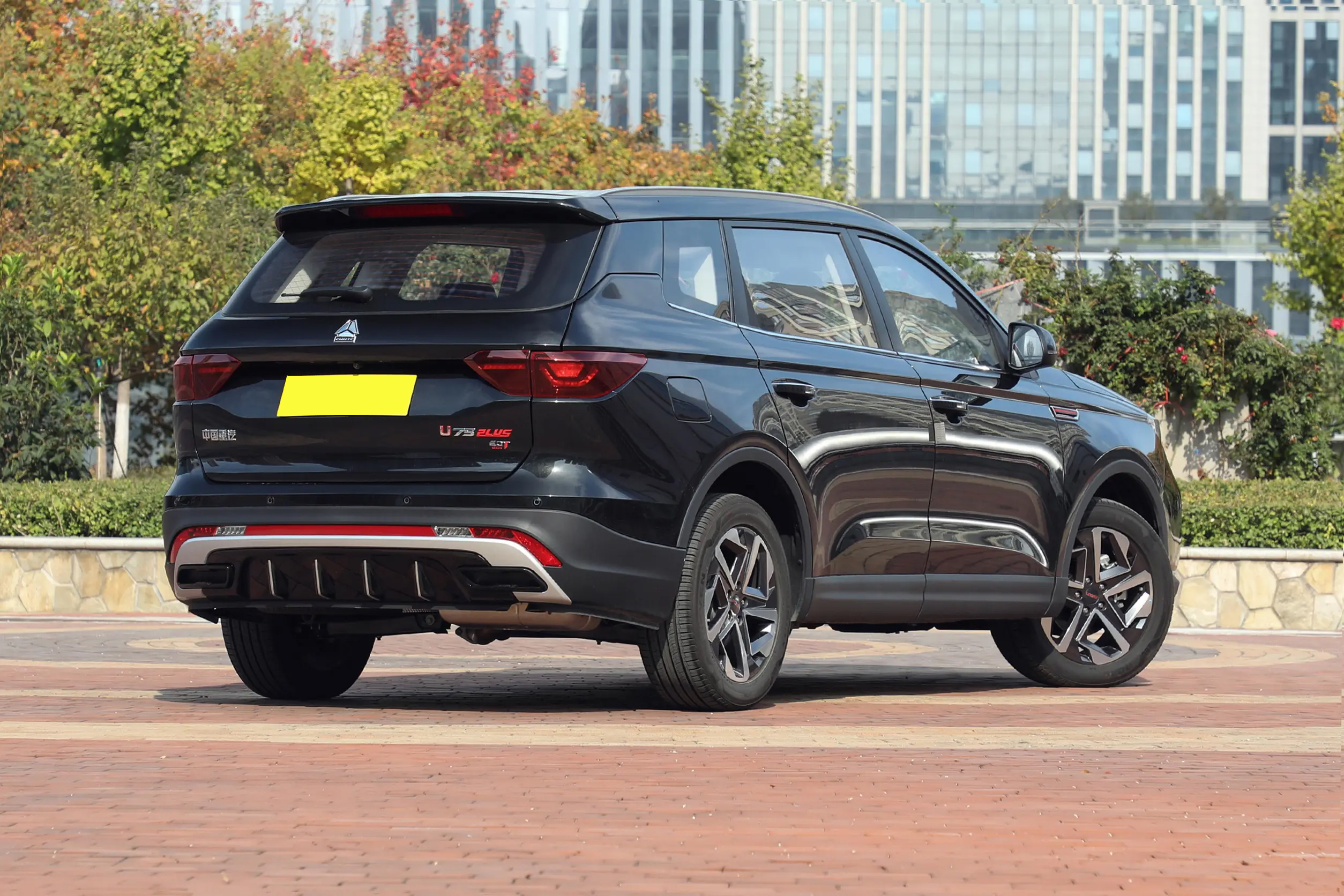 VGV U75PLUS Side Contour - Family SUV