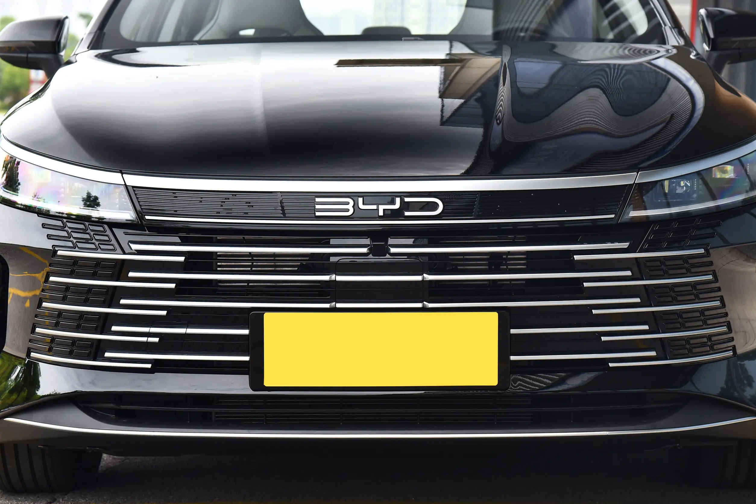 BYD Destroyer 05 Front Details - DM-i Technology