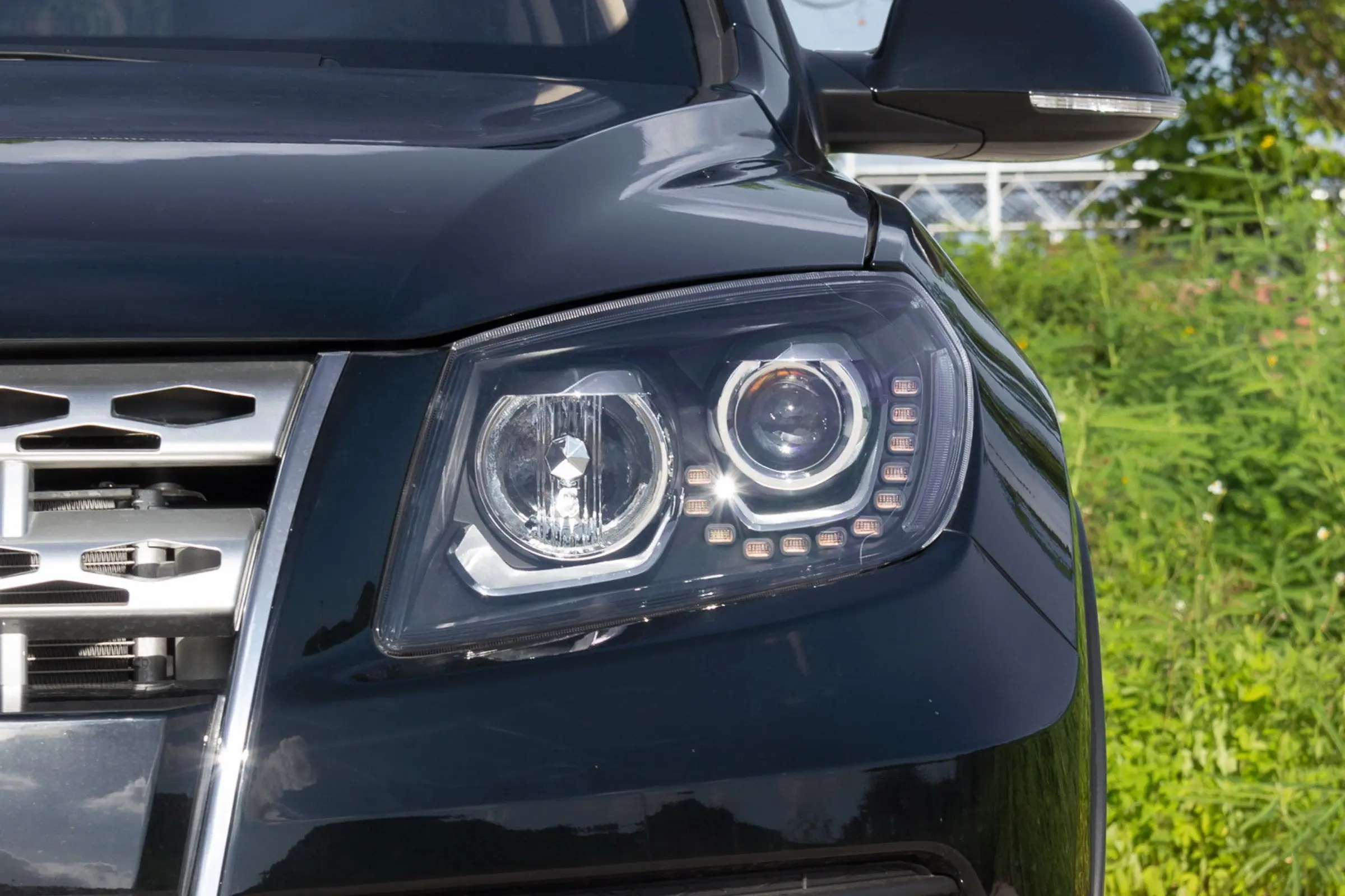 YEMA T70 Full Front Stance - BYD Fuel Vehicles Collection