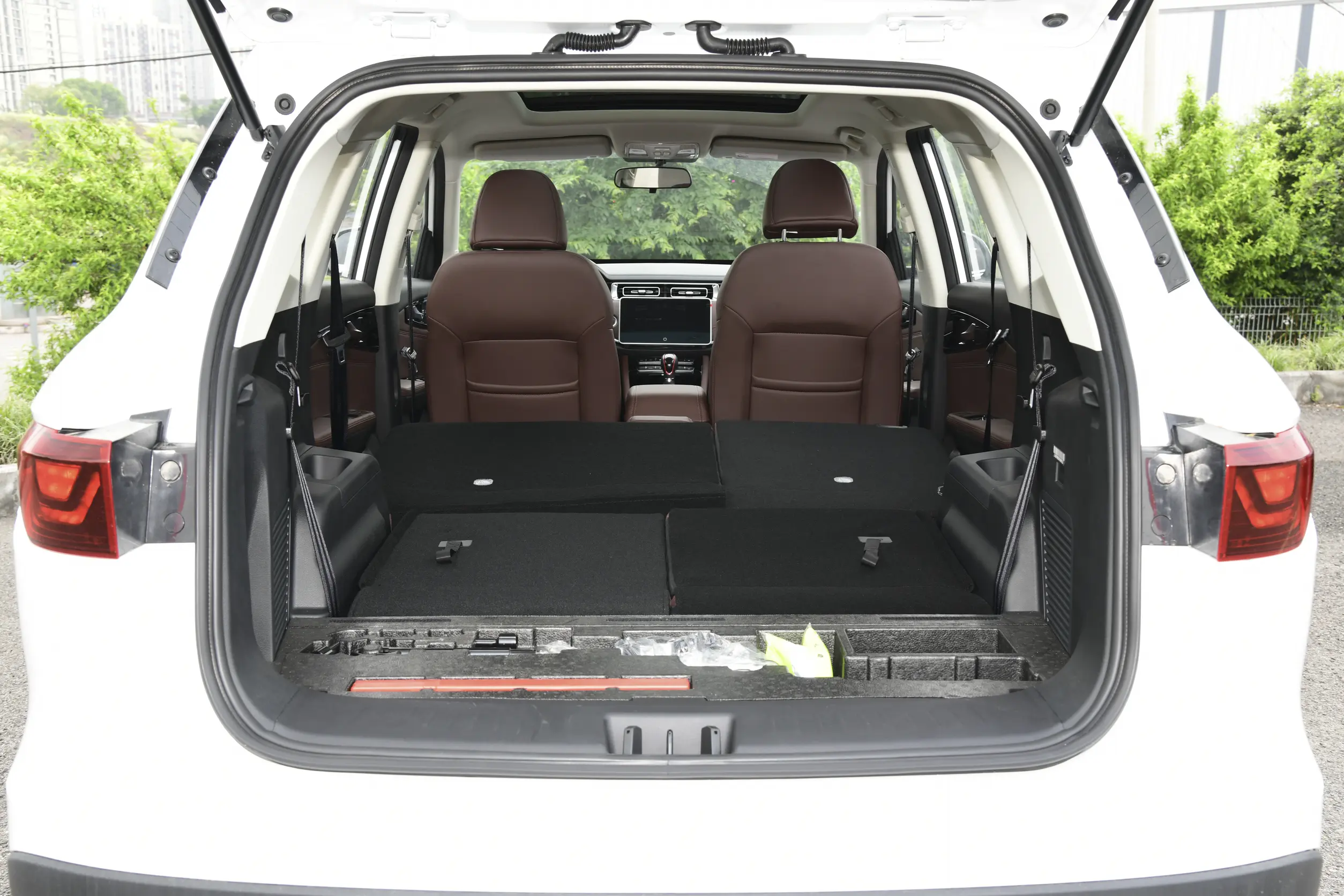 VGV U70PLUS Cabin Space - Family SUV Interior