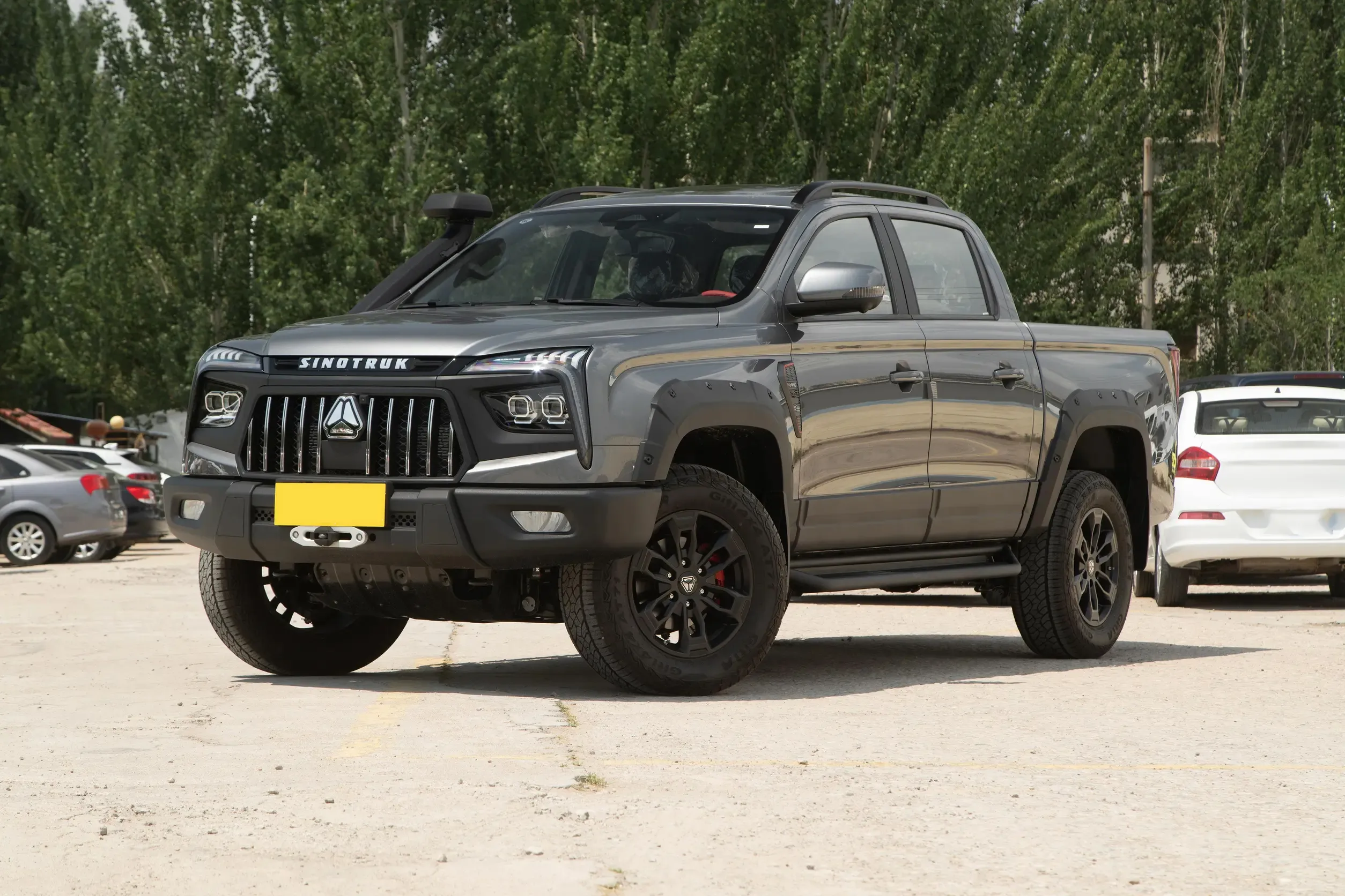 BOLDEN S7 Diesel Pickup Front Stance