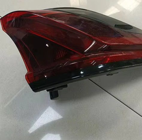 2024 HIGHLANDER Tail Lamp